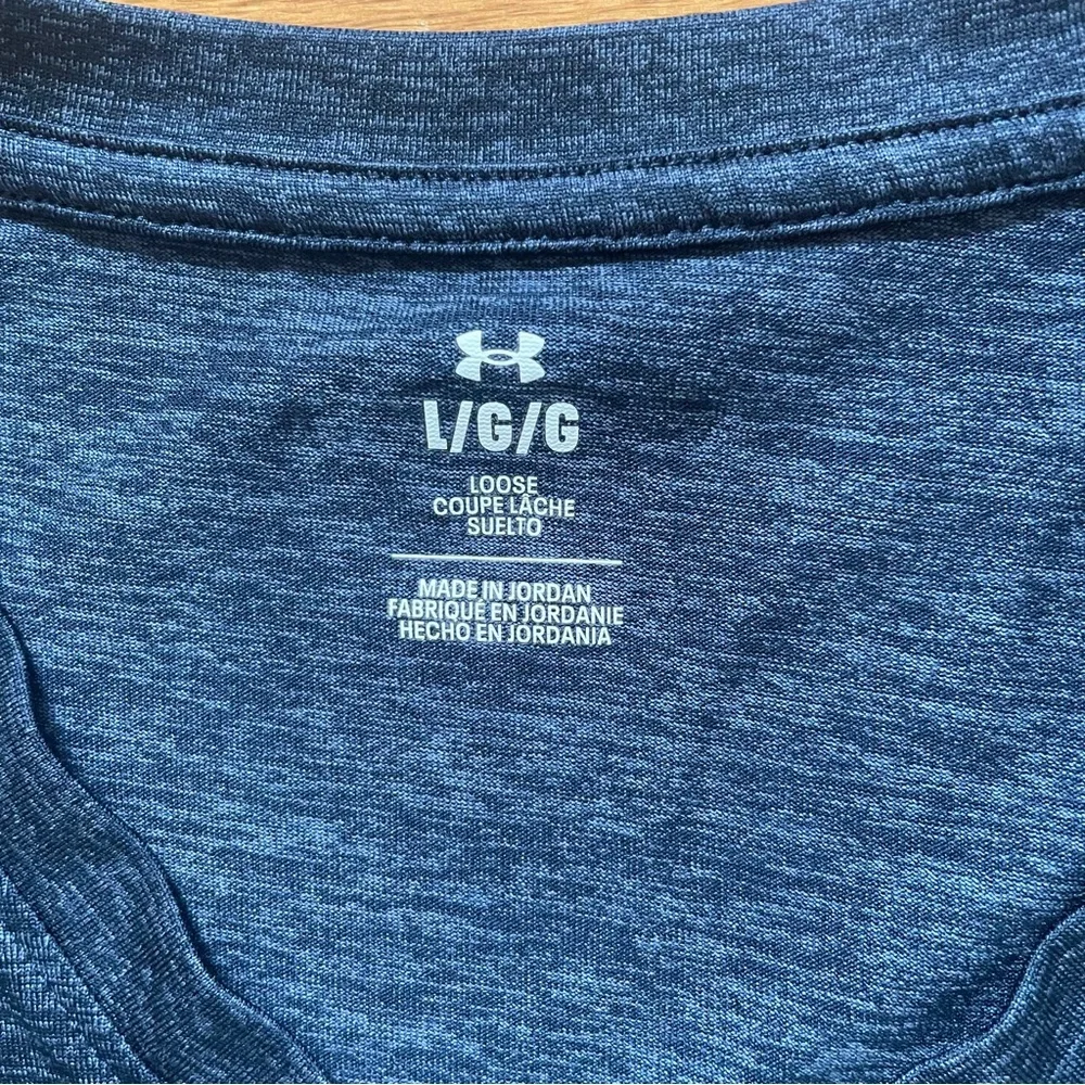 Under Armour Blue Performance Tee, Size Large - Picture 3 of 4